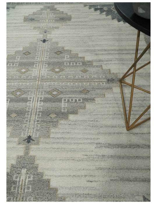 Natural Wool Hand Knotted Ivory and Gray Traditional Multi size wool Area Rug, Kids, Living Room and Bedroom Rug