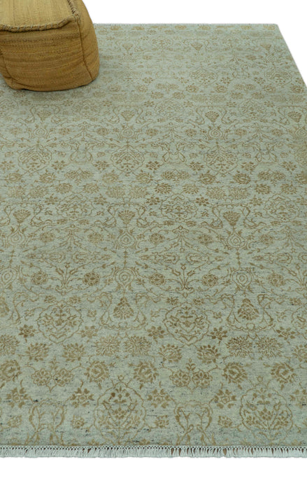 Traditional Design Ivory, Silver and Brown 7x9 Hand Knotted wool rug