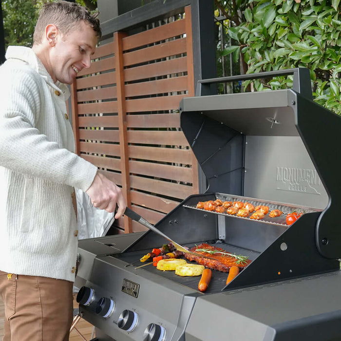 Eminence 425 | Propane Gas Grill