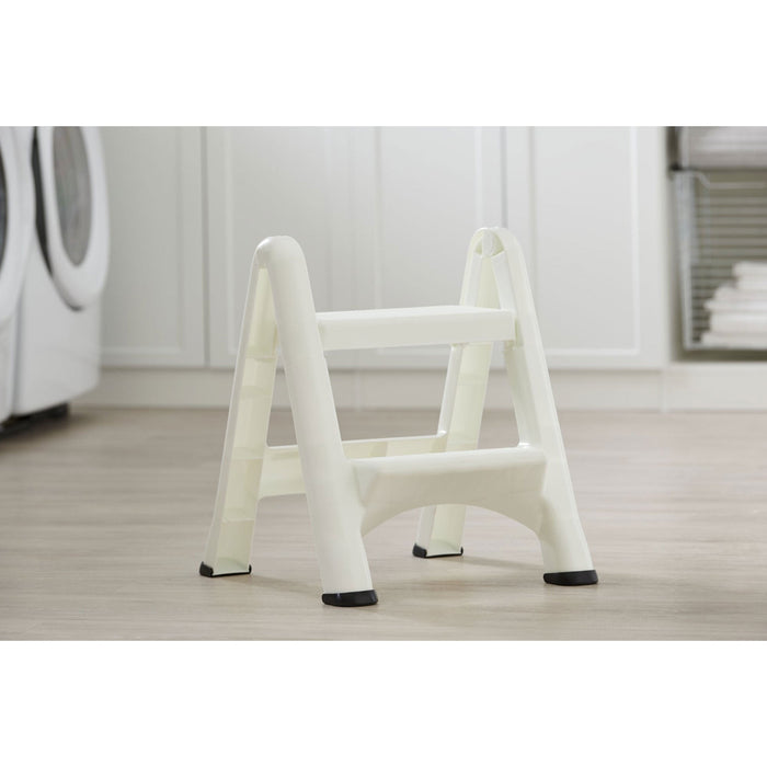 Rubbermaid EZ 300 lb Capacity 2-Step Folding Ladder, White (Refurbished)