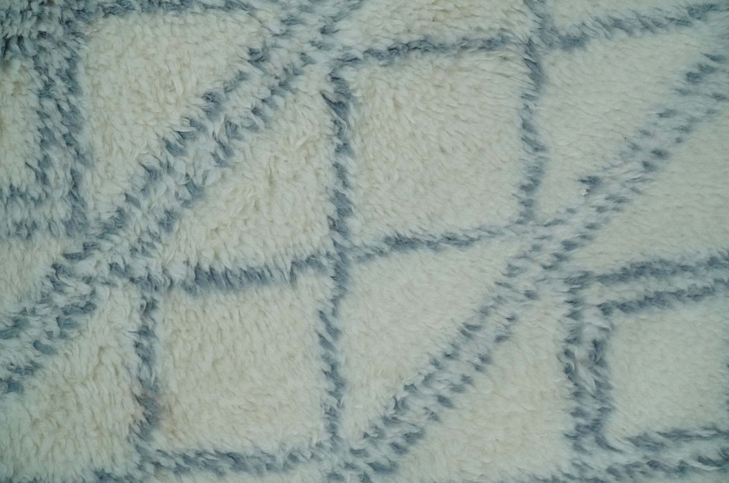 Ivory and Blue 4x6, 5x8 and 8x10 Moroccan Rug | White and Blue Wool Rug | TRD1713