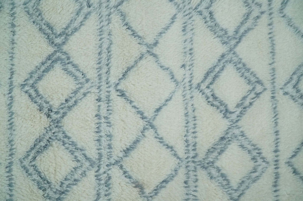 Ivory and Blue 4x6, 5x8 and 8x10 Moroccan Rug | White and Blue Wool Rug | TRD1713