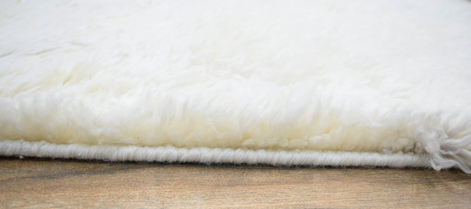 Ivory and charcoal 4x6, 5x8 Rug Modern Handmade New Zealand Wool Area Rug  | The Rug Decor |TRD1719
