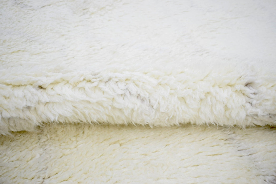 Ivory and charcoal 4x6, 5x8 Rug Modern Handmade New Zealand Wool Area Rug  | The Rug Decor |TRD1719