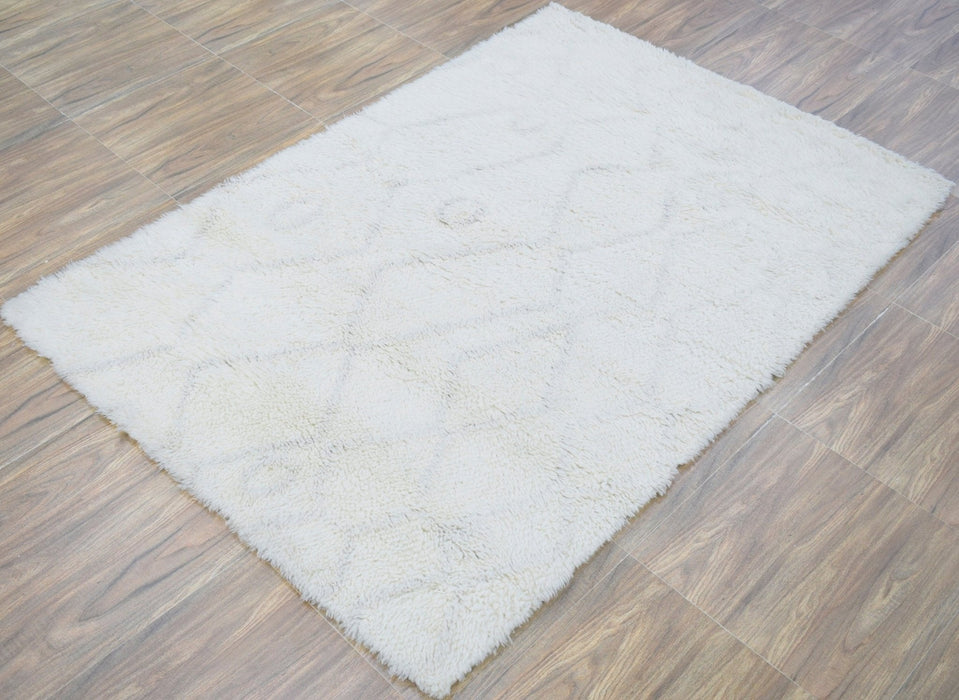 Ivory and charcoal 4x6, 5x8 Rug Modern Handmade New Zealand Wool Area Rug  | The Rug Decor |TRD1719