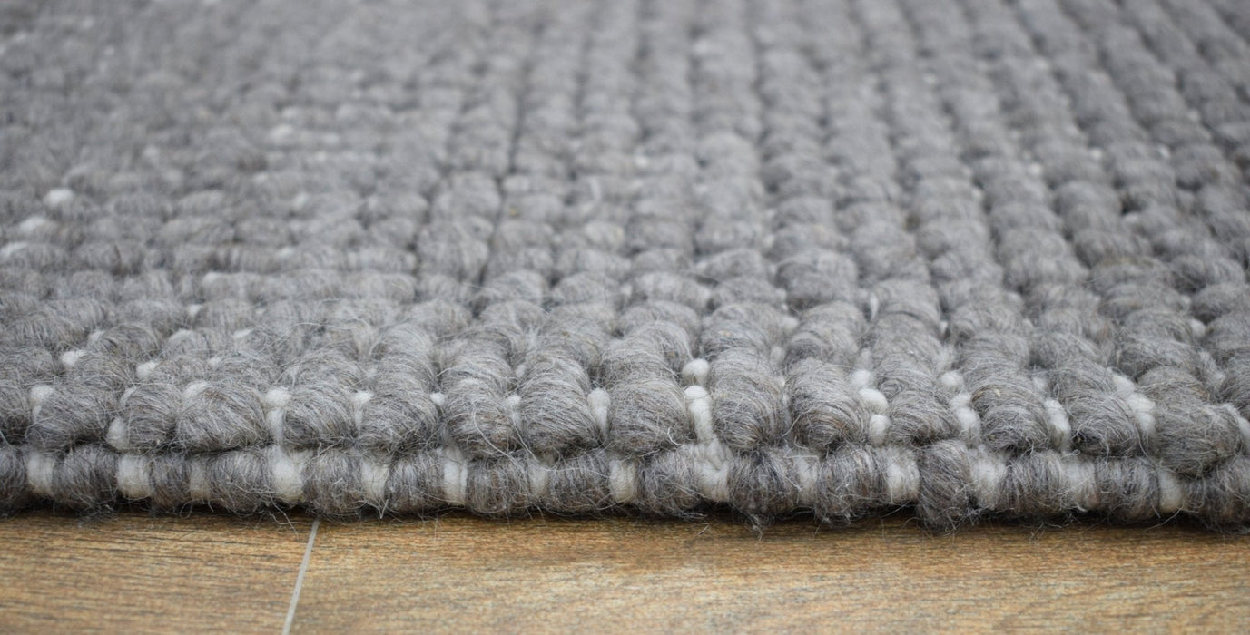 Hand Woven Chunky Fine Wool Contemporary Solid Area Rug
