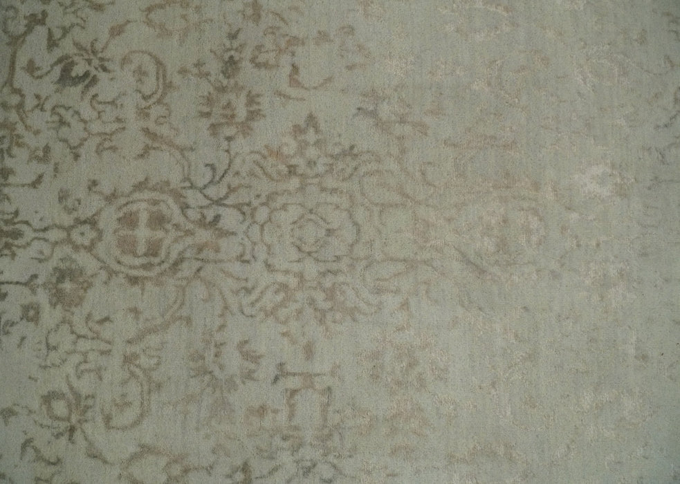 5x7 Fine Hand Knotted Beige and Brown Traditional Style Antique Wool and Silk Rug
