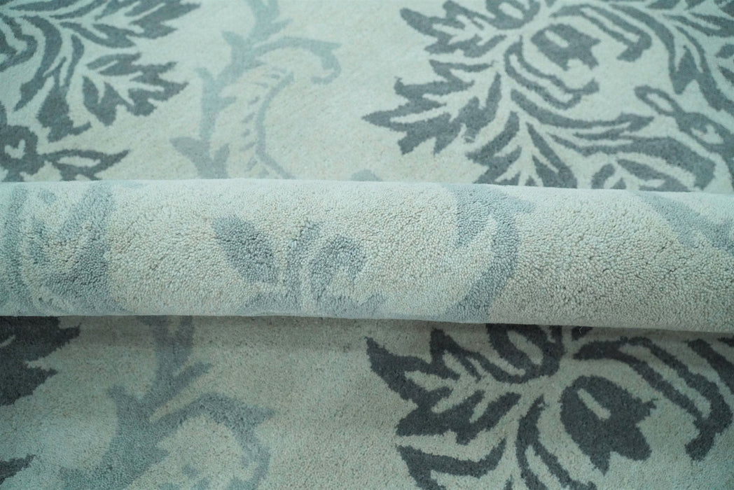 Hand tufted Ivory and Gray Contemporary area rug