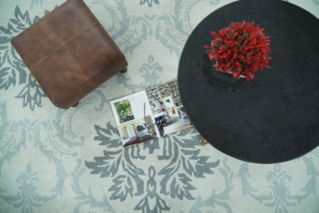 Hand tufted Ivory and Gray Contemporary area rug