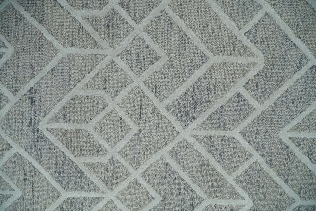 5x8 and 8x11 Handmade Area rug made with fine Wool Area Rug | TRD6373C