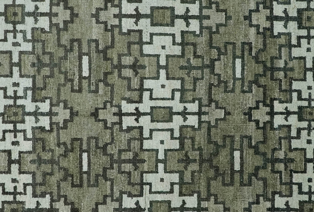5x8 Hand Knotted Beige and Ivory Modern Contemporary Recycled Silk Area Rug