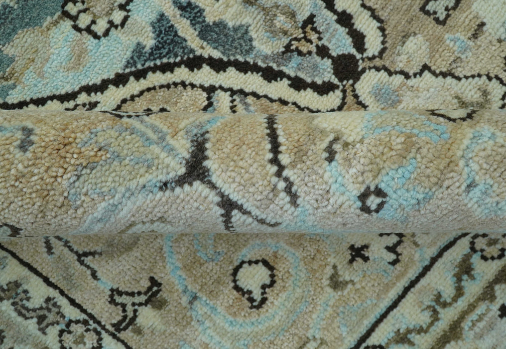 Traditional Oriental Design Beige Hand knotted 6x8.7 Wool Area Rug