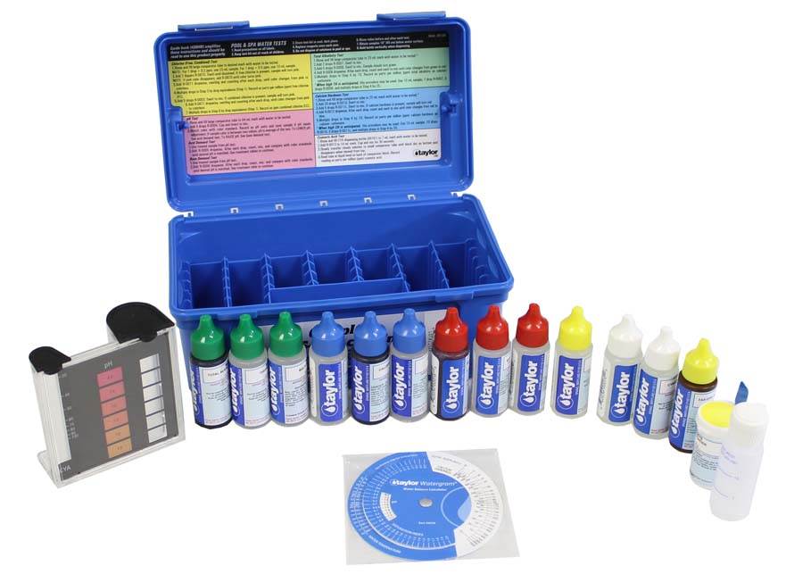 Taylor Complete Swimming Pool/Spa Test Kit +  Sodium Chloride Salt Water Test