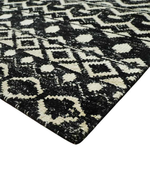 Hand Knotted Black and Ivory Modern Contemporary Southwestern Tribal Trellis Recycled Silk Area Rug | OP11