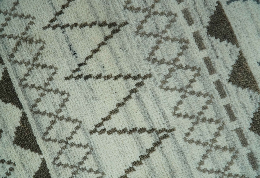 8x10 Ivory, Gray and Charcoal Hand Knotted Multi size Southwestern wool area Rug
