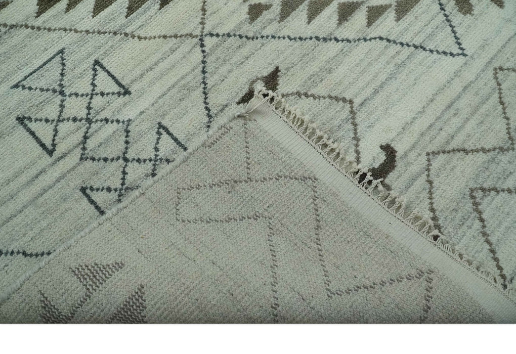 8x10 Ivory, Gray and Charcoal Hand Knotted Multi size Southwestern wool area Rug