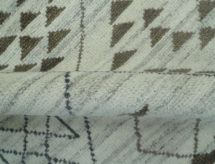8x10 Ivory, Gray and Charcoal Hand Knotted Multi size Southwestern wool area Rug