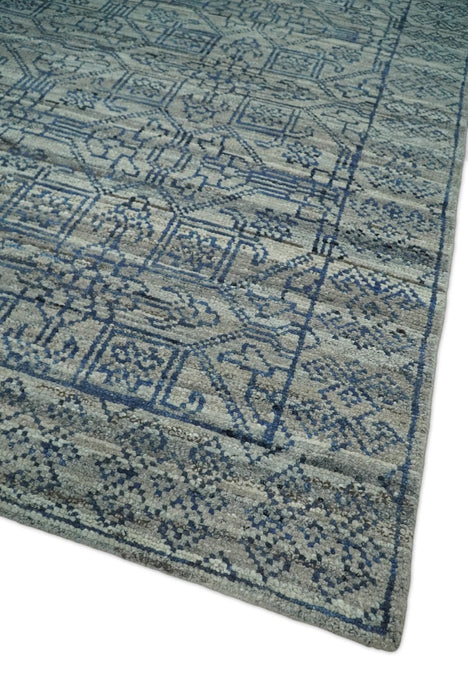 8x10 Silver, Gray and Blue Traditional Persian Minimal Area Rug | TRD43580810