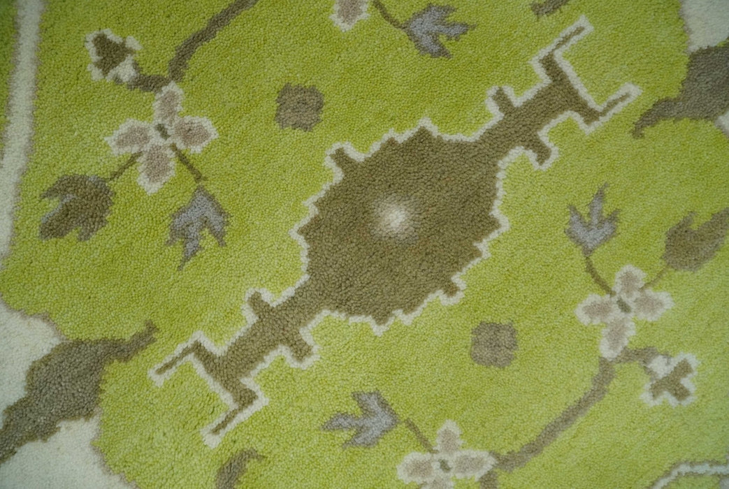 8x10 Traditional Light Green, Ivory and Charcoal Antique Style Hand knotted Wool Area Rug