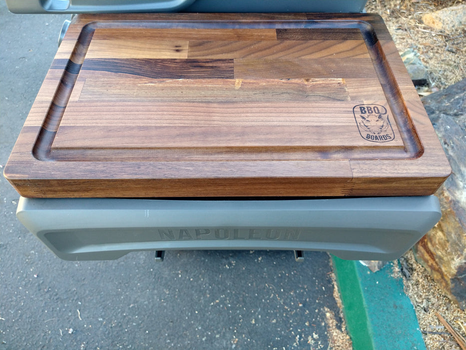 BBQ Boards®, Napoleon Rogue 525 Side Board
