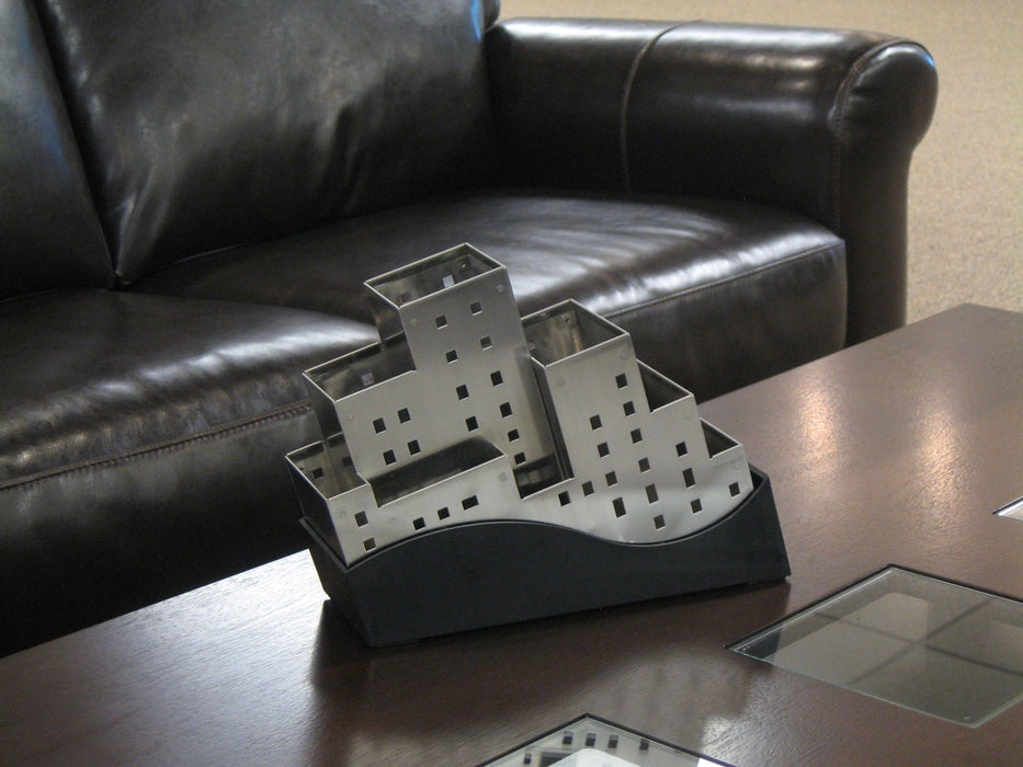 Manhattan 2050 Multi purpose holder