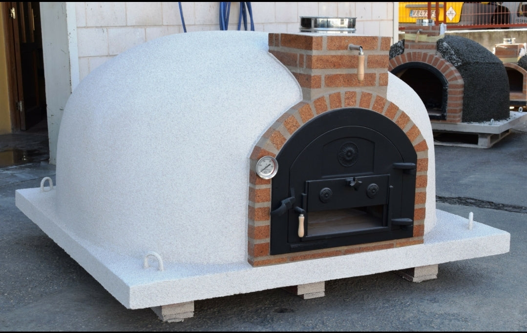 Traditional Wood Fired Brick Pizza Oven - Dymús