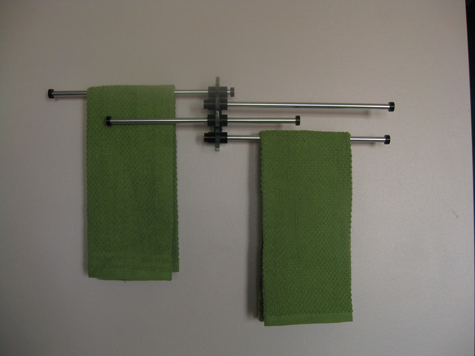 Serengeti Towel Hanger