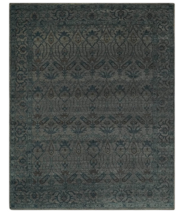 Antique look Gray, Taupe and Gray 8x10 Traditional Design wool Rug