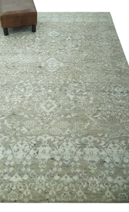 Antique style Ivory and Beige Hand Knotted Traditional Design 5x8 wool Area Rug