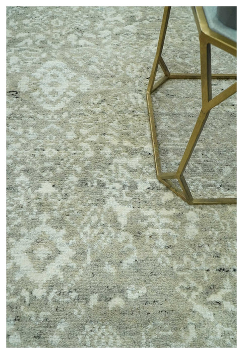 Antique style Ivory and Beige Hand Knotted Traditional Design 5x8 wool Area Rug