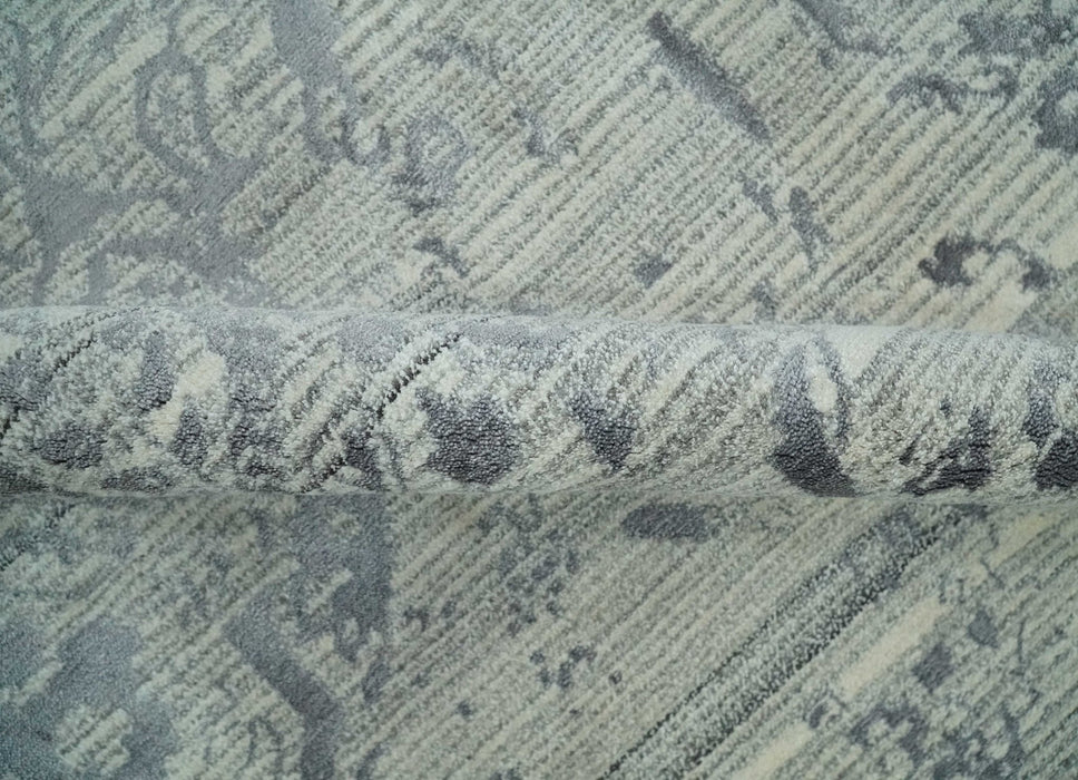 Antique Style transitional 8x11 Beige and Charcoal hand knotted Wool and art silk Area Rug