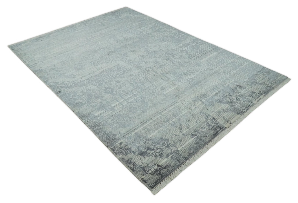 Antique Style transitional 8x11 Beige and Charcoal hand knotted Wool and art silk Area Rug