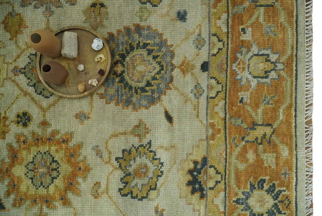 Beige and Gold 8x10 Traditional Oriental Oushak wool Rug