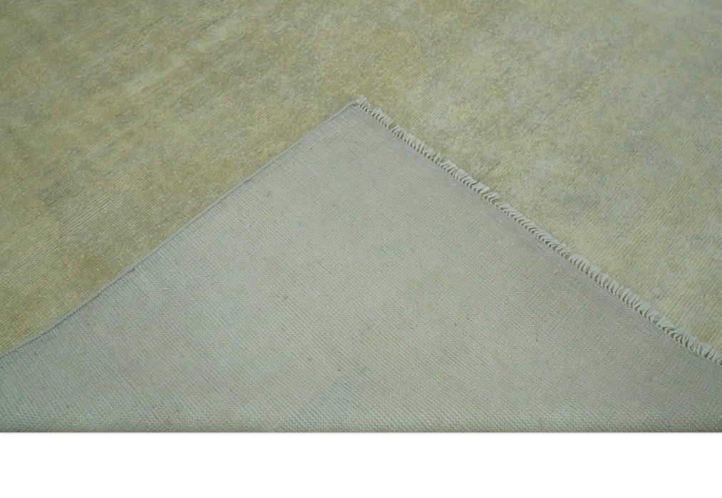 Beige and Silver Traditional Hand Knotted 8x10 Wool Oushak Area Rug