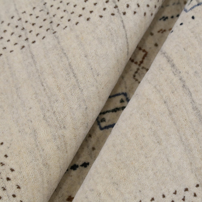 Beige Center Pattern Design Hand Loomed Wool Area Rug