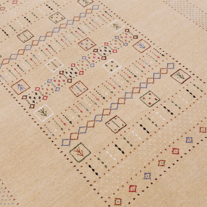 Beige Center Pattern Hand Loomed Wool Area Rug