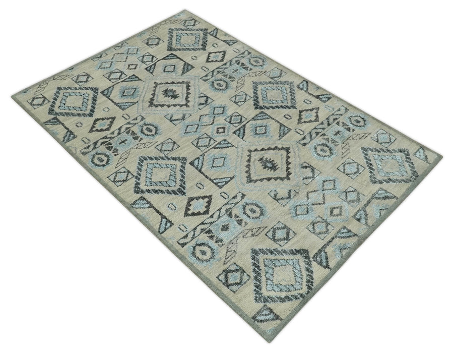 Beige, Silver and Charcoal Hand Knotted Traditional Mamluk design 5x8 wool Area Rug