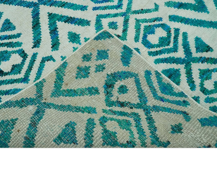Blue and Ivory 5.6x8 Traditional Ikat design Hand Knotted wool area rug