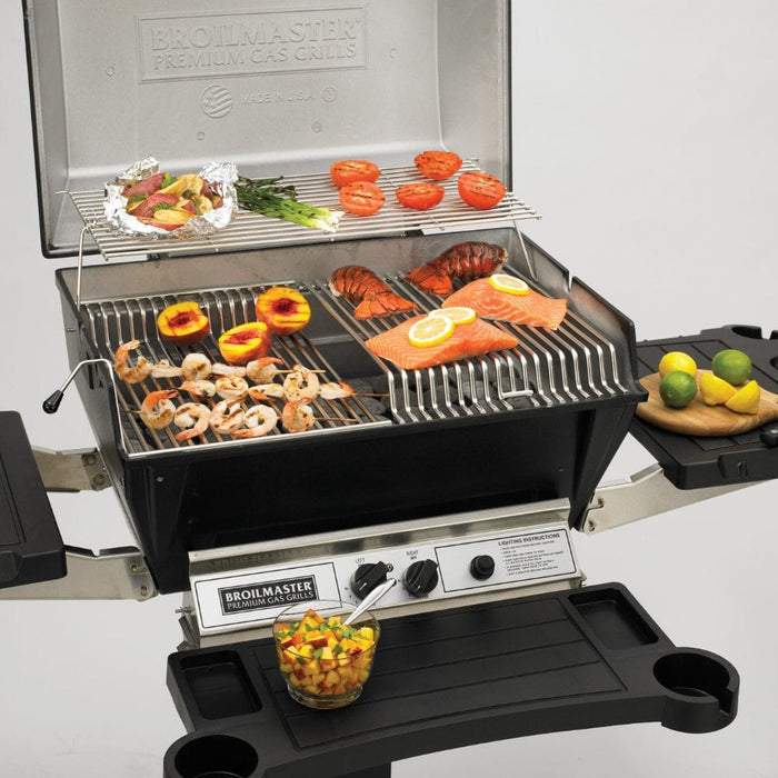 Broilmaster P3XF 26-Inch Premium Free Standing/Post-Mounted Aluminum Gas Grill