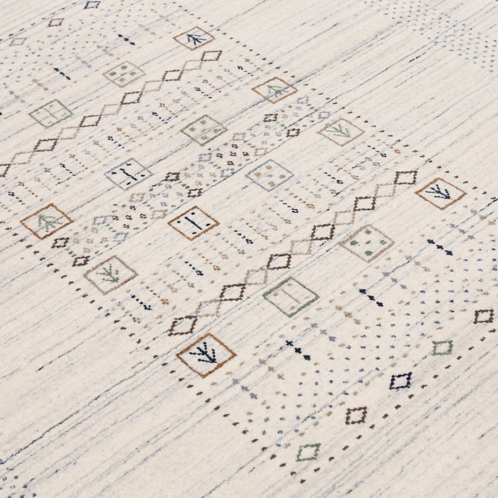 Center Pattern Natural Hand Loomed Wool Area Rug