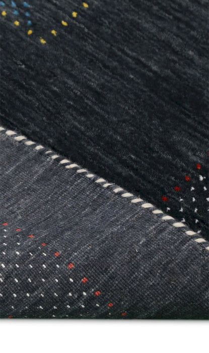 Charcoal Center Pattern Hand Loomed Wool Area Rug