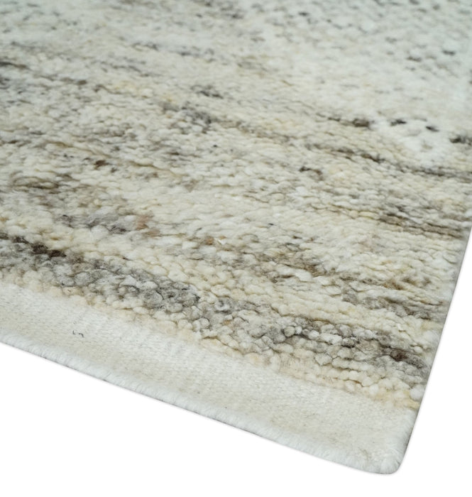 Contemporary Woolen Ivory and Brown 8.4x10.5 hand knotted Geometrical Area rug