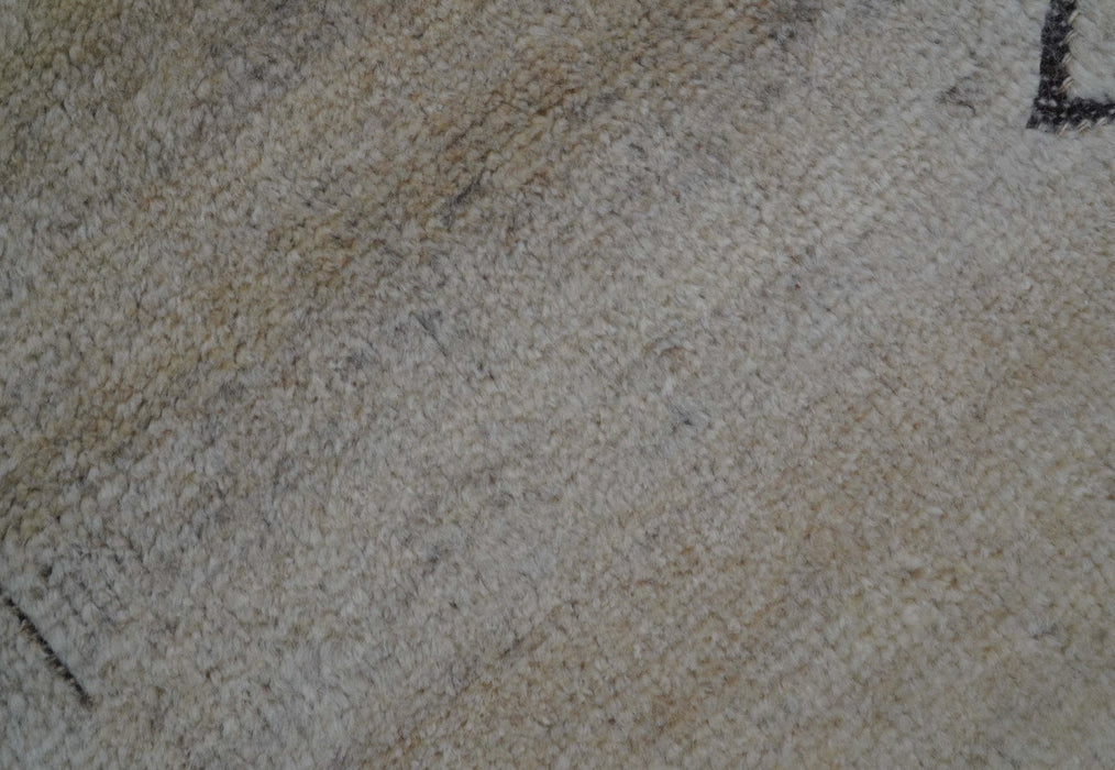 Custom Made Contemporary Design Black And Beige Hand knotted wool Area Rug