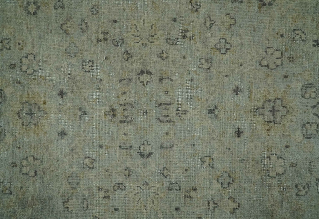 Distress Finished Beige, Silver and Charcoal 8x10 Traditional Wool Rug