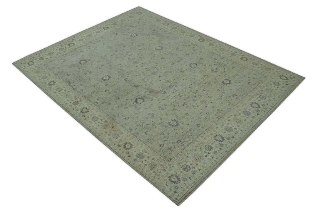 Distress Finished Beige, Silver and Charcoal 8x10 Traditional Wool Rug