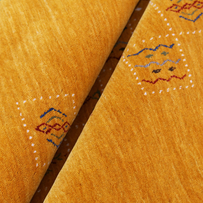 Gold Center Pattern Hand Loomed Wool Area Rug
