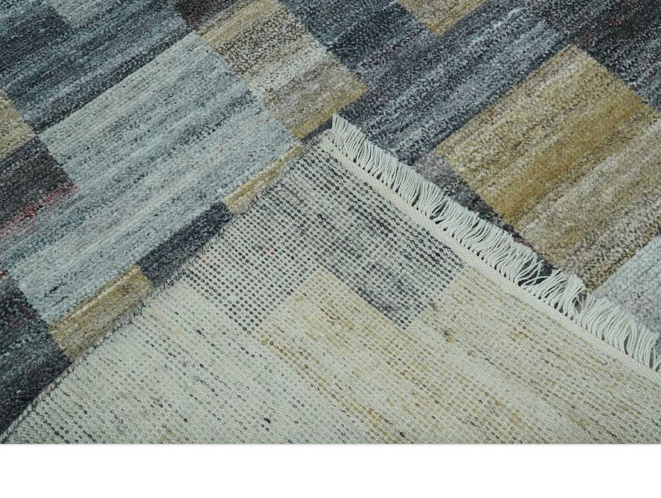 Gray, Charcoal, Ivory and Beige Modern Geometrical 5x8 Pet yarn Area Rug