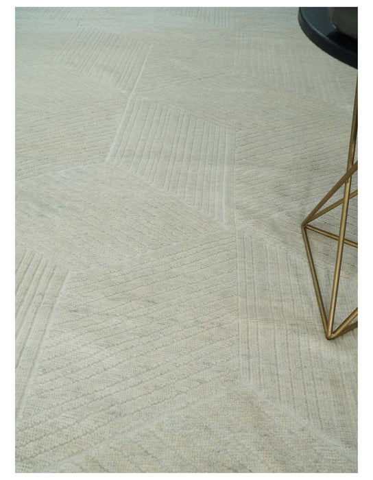 Hand carved Beige Geometrical Stripes Pattern Hand Knotted 9x12 Wool Area Rug