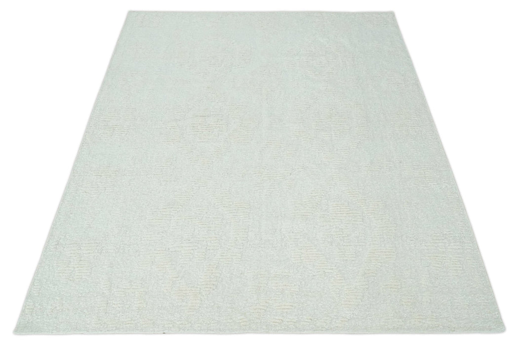 Hand carved Ivory Traditional Hand Knotted 8x10 high low Wool Area Rug