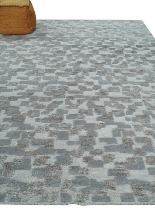 Hand carved Silver, Gray and Brown Traditional Geometrical Pattern Hand Knotted 8x10 and 9x12 Wool and Silk Area Rug
